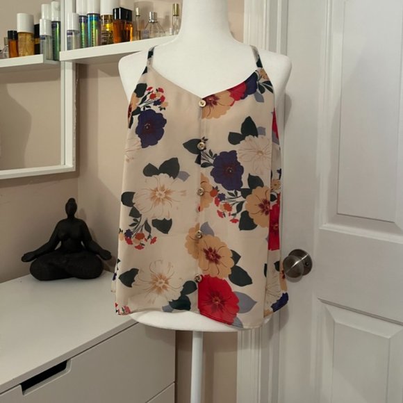 Cabi Button Cami - Picture 1 of 3
